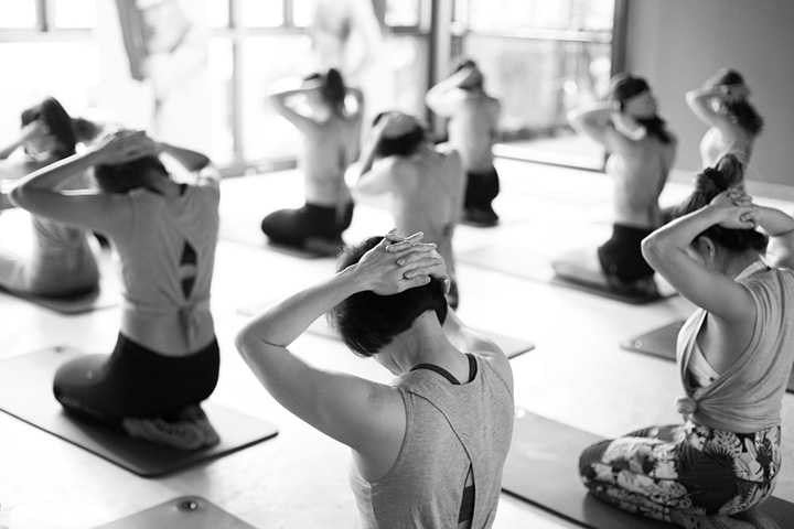10 Minuten Yoga Routine - Entspannung - entspannter Nacken