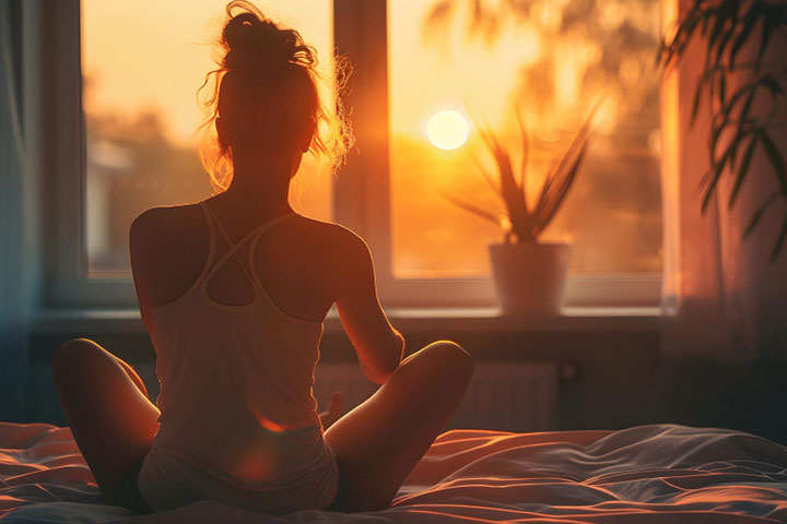 Besser schlafen mit Yoga – Abendroutinen für Körper & Geist